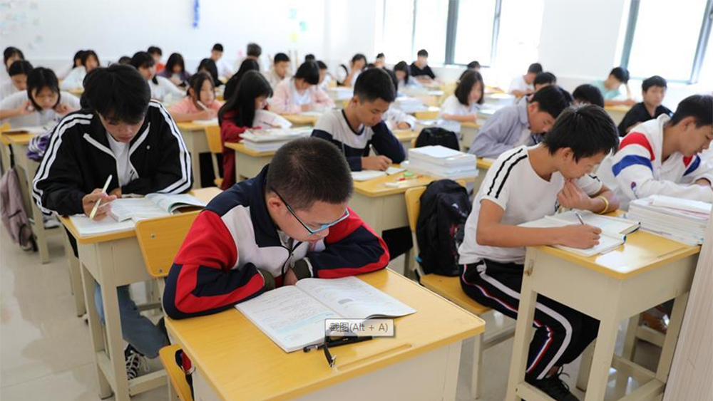 秋季開學(xué)，共同鞏固防疫新格局